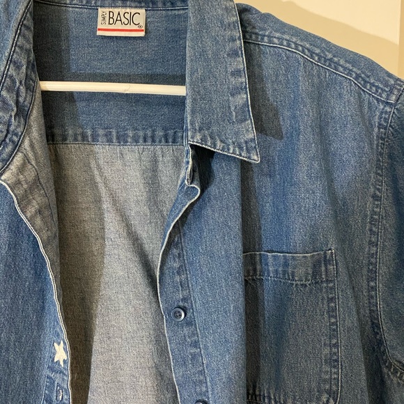 Over-sized denim shirt - Picture 3 of 4